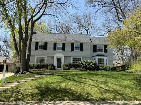 953 Rosewood, Grand Rapids, MI 49506