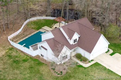 4627 Forest, Holland, MI 49423