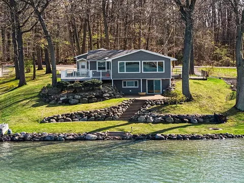 1702 Little, Horton, MI 49246