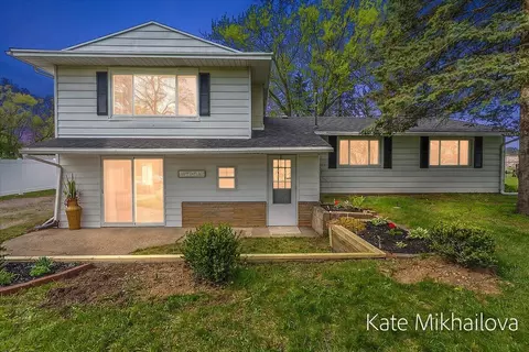 126 Blanche, Kalamazoo, MI 49001