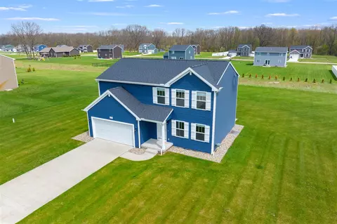 47805 Silver Oaks W, Mattawan, MI 49071