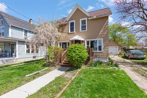 418 Ormsby, Adrian, MI 49221 photo 3