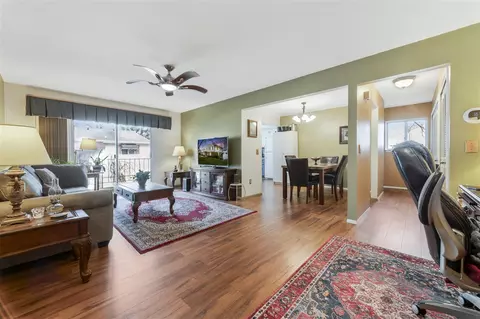 35768 Union Lk, Harrison Township, MI 48045