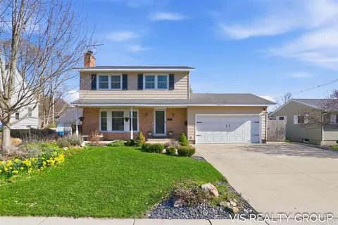 317 Grand, Grand Haven, MI 49417