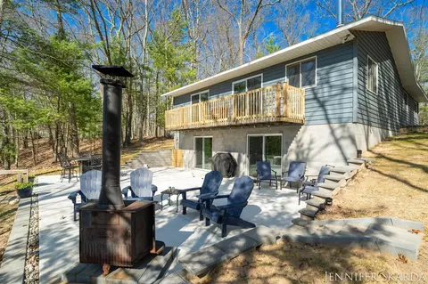 Exterior - 9341 S Oxeye, Baldwin, MI 49304 photo 6 of 21