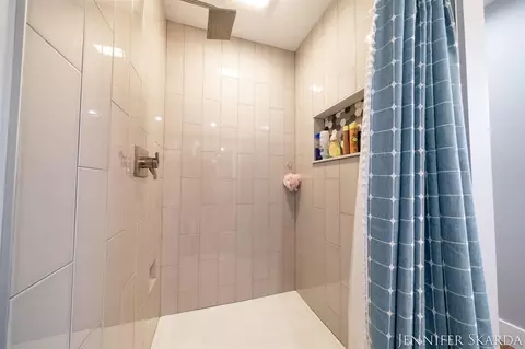 Bath - 9341 S Oxeye, Baldwin, MI 49304 photo 2 of 3