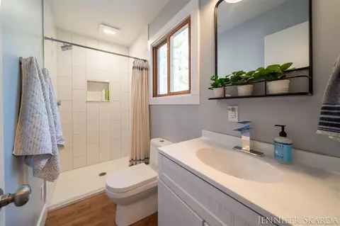 Bath - 9341 S Oxeye, Baldwin, MI 49304 photo 3 of 3