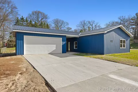 12587 Maston Lk, Sand Lake, MI 49343