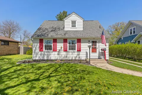 243 W 25th, Holland, MI 49423