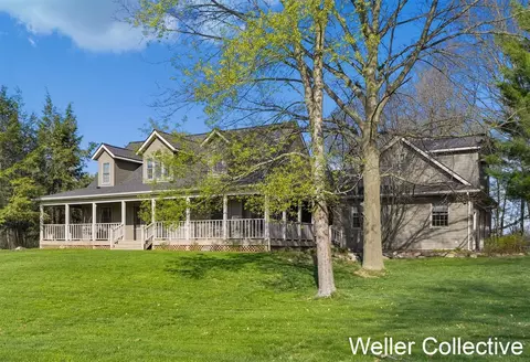 7227 Snow Rdg, Alto, MI 49302