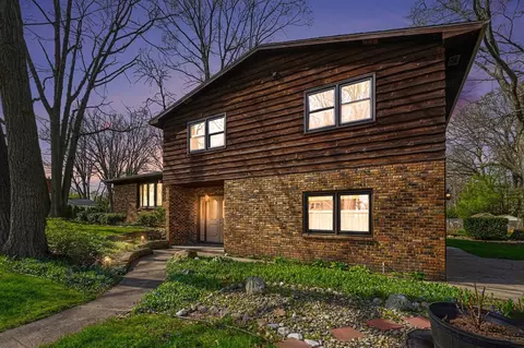 1510 Greenview, Portage, MI 49024