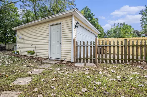 Exterior - 123 Teft, Spring Arbor, MI 49283 photo 4 of 9