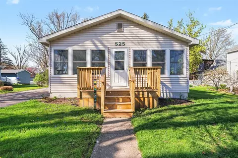 525 Main, Coopersville, MI 49404