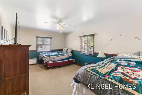 Bedroom - 1065 S Mcmasters Brg, Grayling, MI 49738 photo 2 of 5