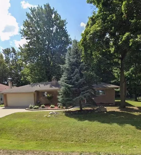 950 Gallaland, Rochester Hills, MI 48307