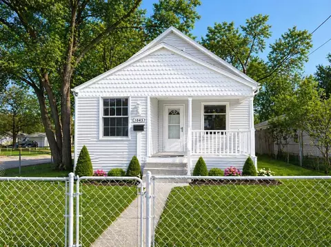 1045 E Frst, Muskegon, MI 49442