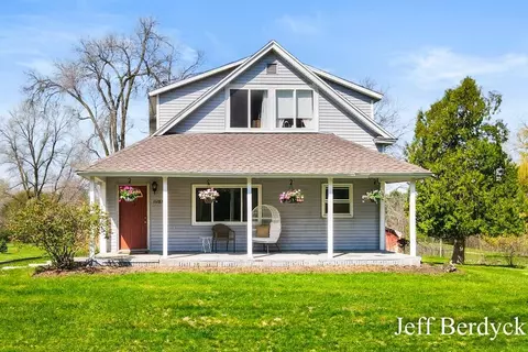 11287 Long Lk, Sparta, MI 49345
