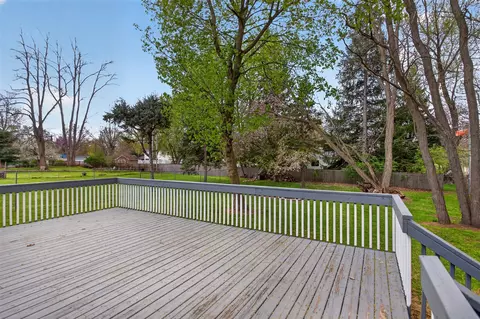Exterior - 532 Robinson, Jackson, MI 49203 photo 8 of 13