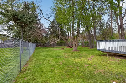 Exterior - 532 Robinson, Jackson, MI 49203 photo 13 of 13