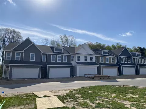 4858 Hidden Riv #57, Wyoming, MI 49418