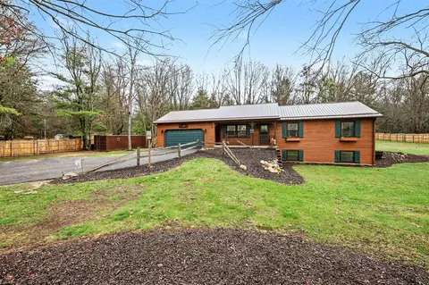 8366 Cottonwood, Howard City, MI 49329