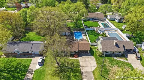 7249 Heatherwood, Jenison, MI 49428
