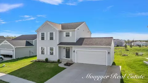 5764 Kiverton Rdg, Kentwood, MI 49508