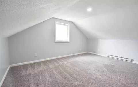 Bedroom - 113 E Washington, Coldwater, MI 49036 photo 6 of 10