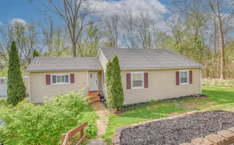 421 Summit, Union City, MI 49094