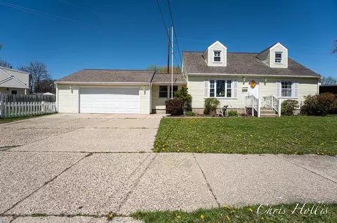 141 Highland, Rockford, MI 49341
