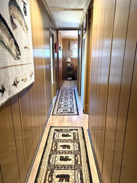 Entry Way - 11881 S Winesap, Baldwin, MI 49304 photo 4 of 4