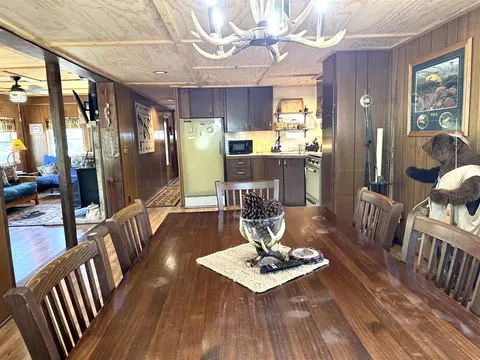 Dining - 11881 S Winesap, Baldwin, MI 49304 photo 2 of 3