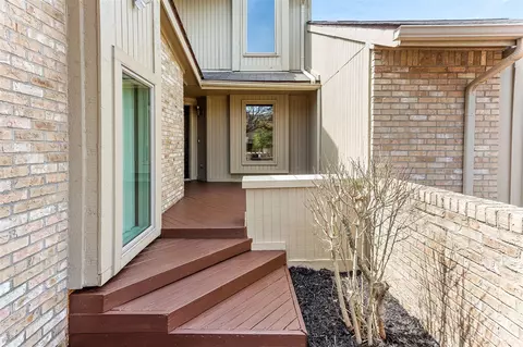 4291 Foxpointe #53, West Bloomfield, MI 48323