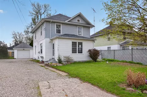 1137 Knapp, Jackson, MI 49203