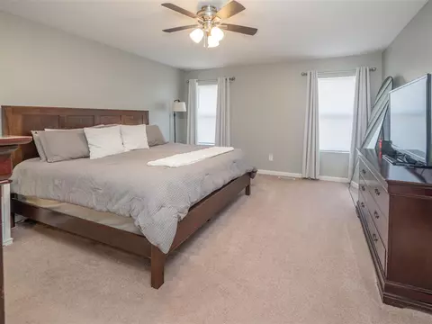 Bedroom - 58800 Silvergrass, Mattawan, MI 49071 photo 1 of 4