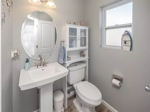 Bath - 58800 Silvergrass, Mattawan, MI 49071 photo 1 of 3