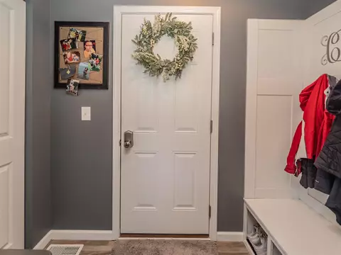 Entry Way - 58800 Silvergrass, Mattawan, MI 49071 photo 3 of 3