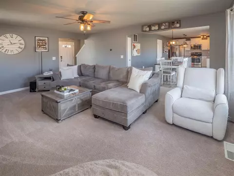 Living - 58800 Silvergrass, Mattawan, MI 49071 photo 3 of 3