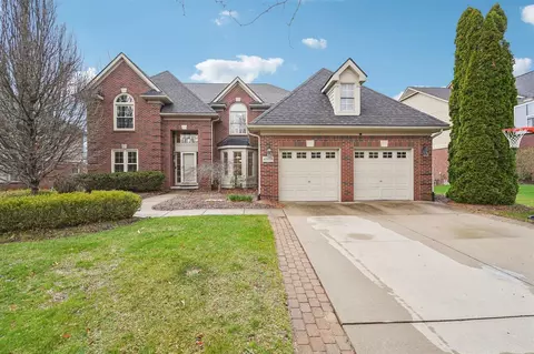 41038 Scarborough, Novi, MI 48375