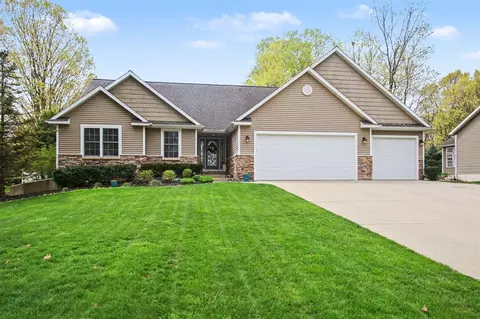 2300 Perry, Holland, MI 49424