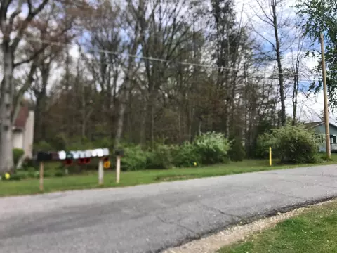 Vl Pine, Dowagiac, MI 49047