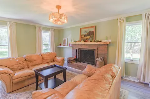 Living - 7120 15 12 Mile, Marshall, MI 49068 photo 4 of 4