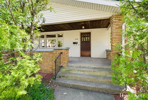 1058 4th, Grand Rapids, MI 49504