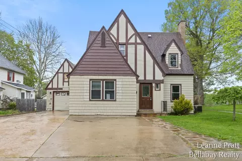 629 S Jefferson, Hastings, MI 49058