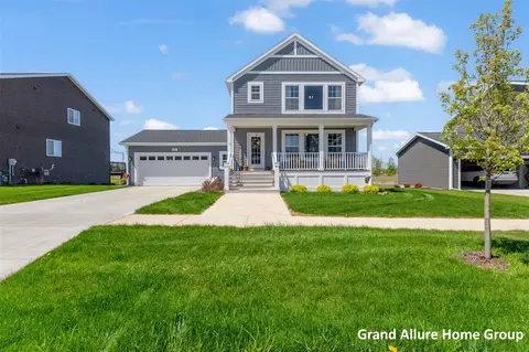 135 Brynwood, Holland, MI 49423