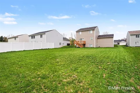 Exterior - 6342 Vine Leaf, Allendale, MI 49401 photo 5 of 6