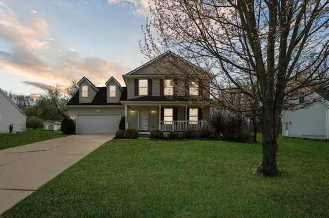 86 Fox Mdws, Howell, MI 48843