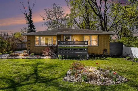Exterior - 342 E Napier, Benton Harbor, MI 49022 photo 2 of 10