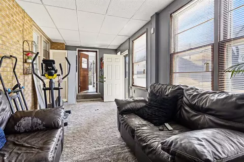 Entry Way - 342 E Napier, Benton Harbor, MI 49022 photo 1 of 1