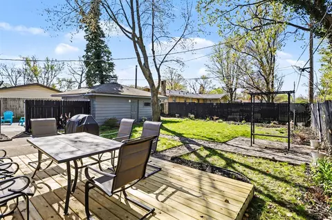 Exterior - 342 E Napier, Benton Harbor, MI 49022 photo 5 of 10